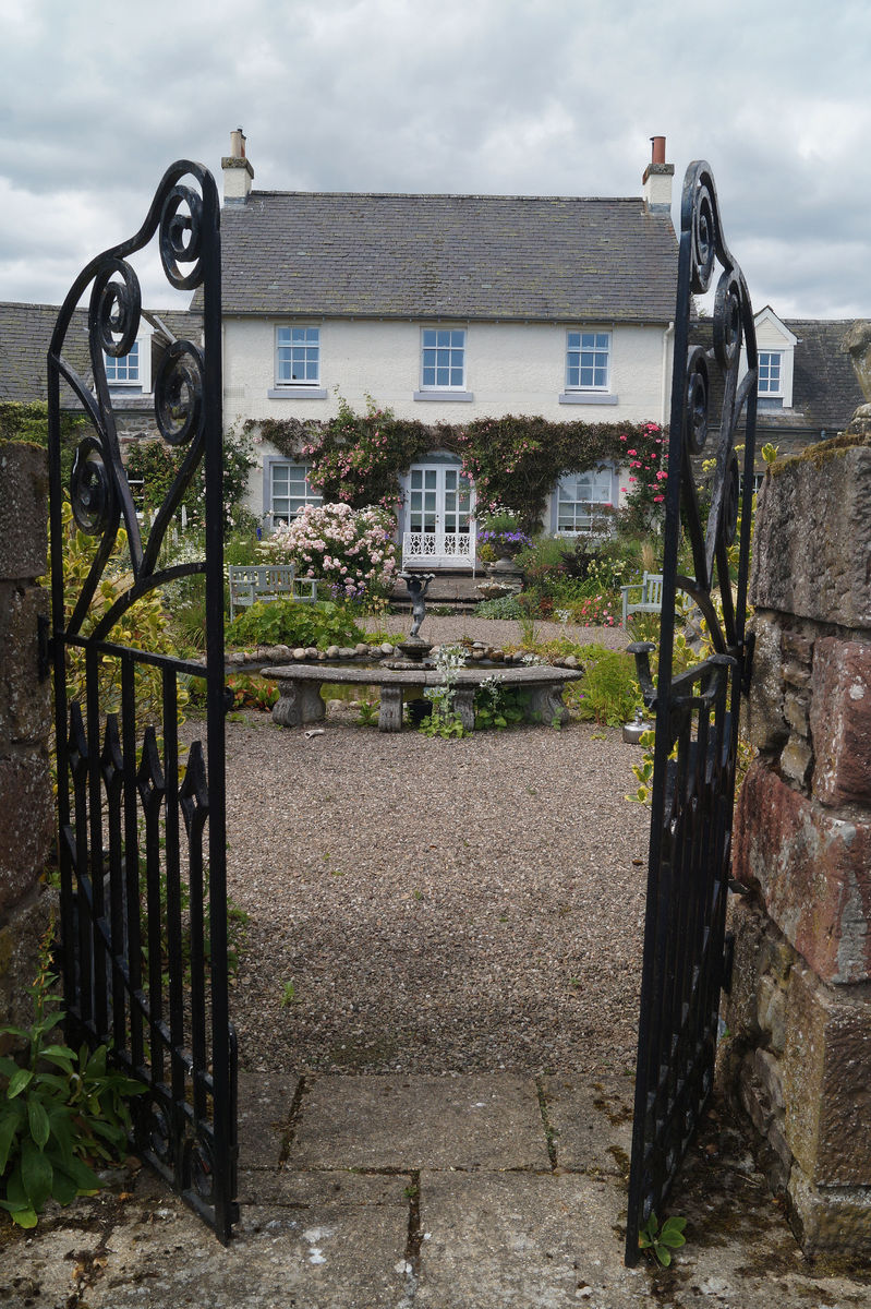 Bradystone House