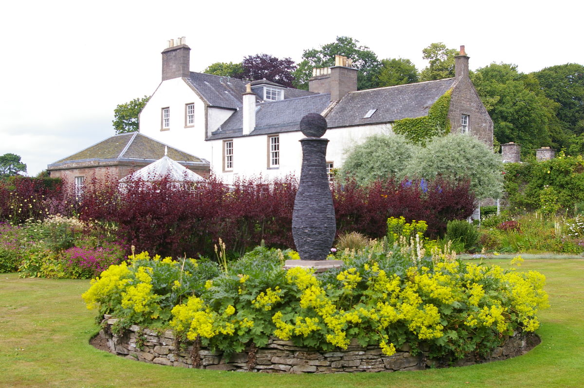Pitmuies Gardens