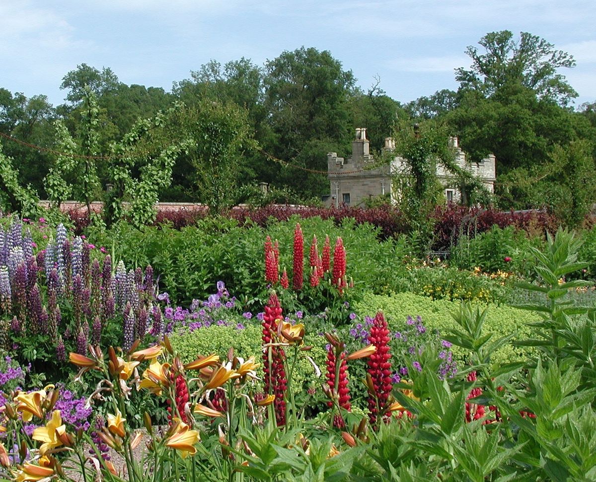 Floors Castle and Gardens