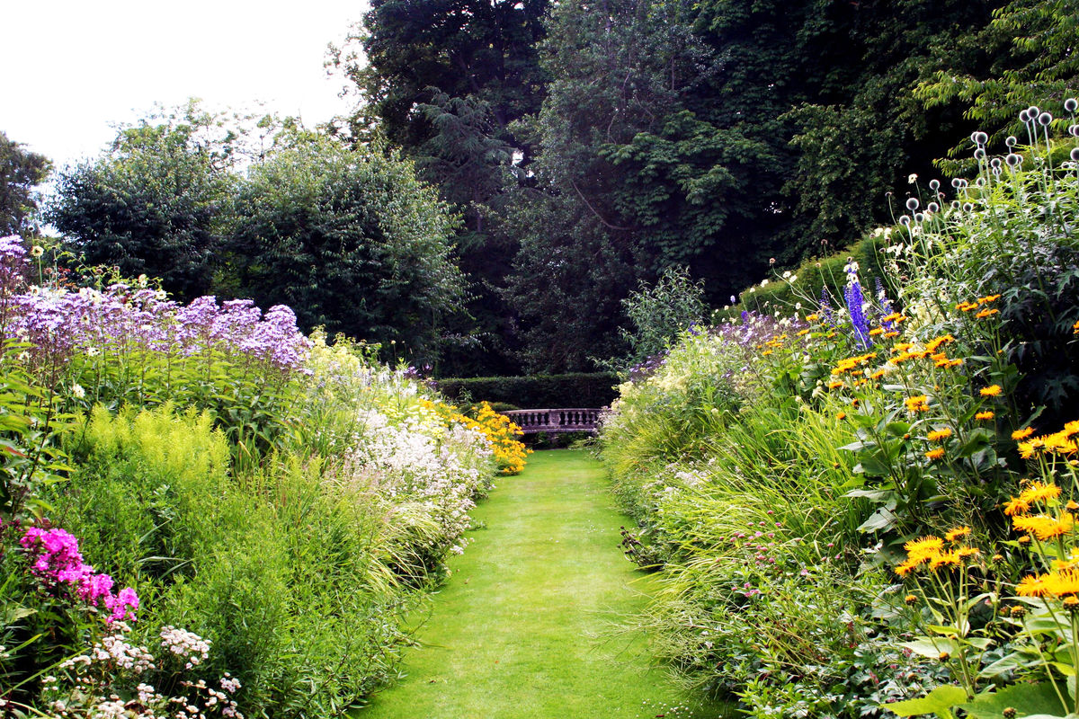 Pitmuies Gardens